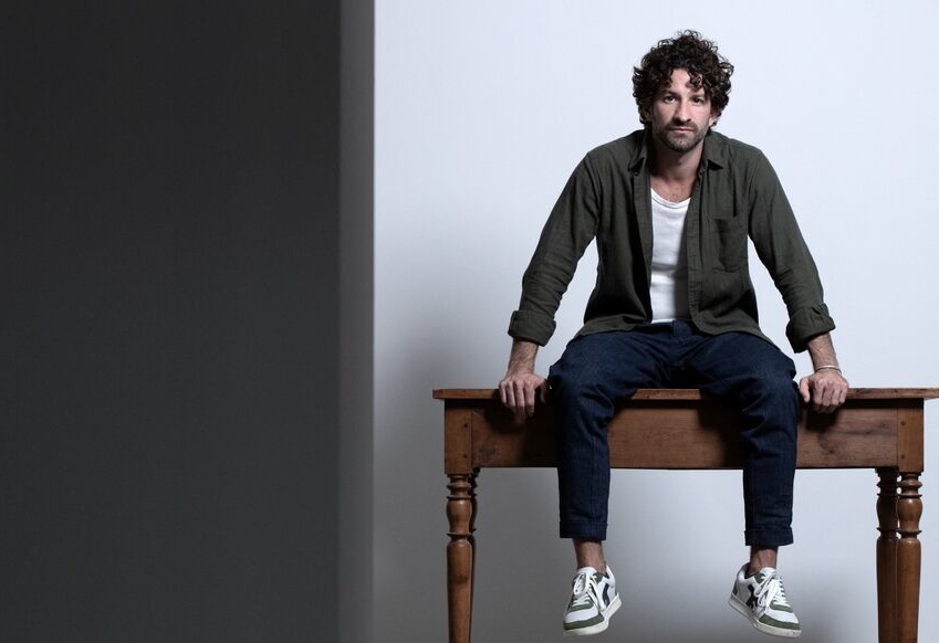 Я годами ждал, пока мои чувства и события давних лет выдержатся в бочках моего сердца. Интервью с Мигелем Бонфуа 